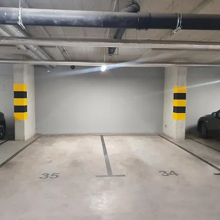 Apartment Osiedle Ptasie, New - Lux - Priv Parking Katowice