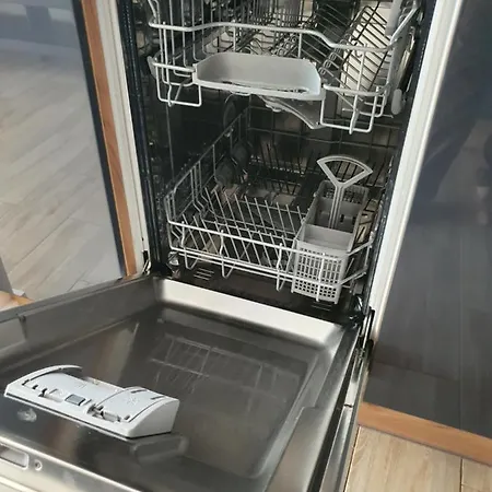 Osiedle Ptasie, New - Lux - Priv Parking * 카토비체