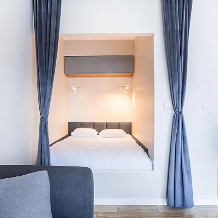 Osiedle Ptasie, New - Lux - Priv Parking * 카토비체