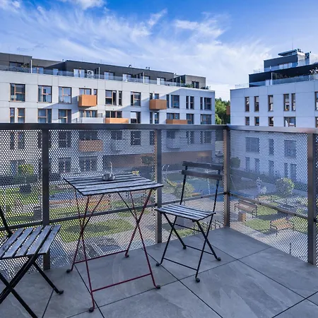 Osiedle Ptasie, New - Lux - Priv Parking *