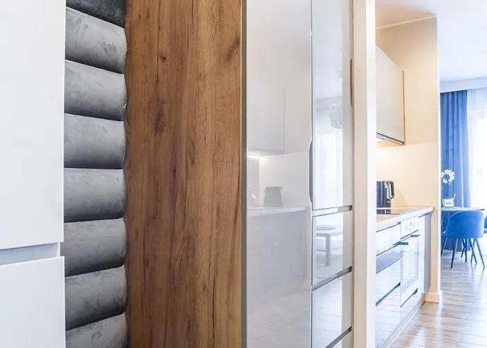 Apartment Osiedle Ptasie, New - Lux - Priv Parking Katowice