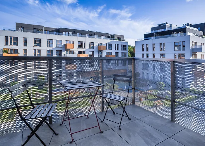 Osiedle Ptasie, New - Lux - Priv Parking *